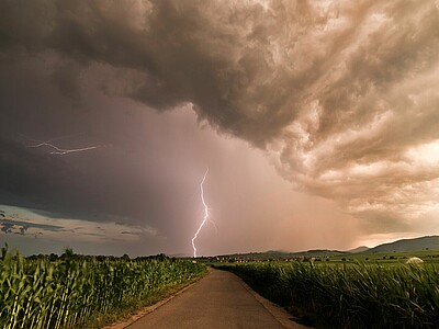 “I feel privileged because I see what people refuse to see” (thunderstorm near Ribeauvillé).